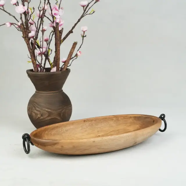 ظرف سرو چوب گردو یک‌تکه با دسته فلزی