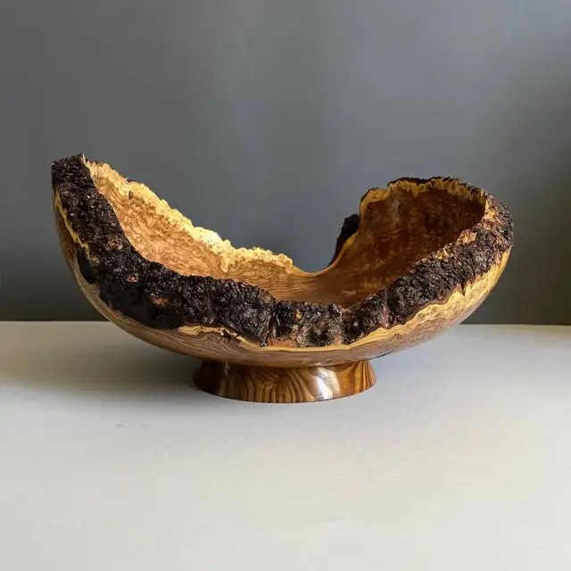 ظرف لبه‌پوستی سنجد جوشدار