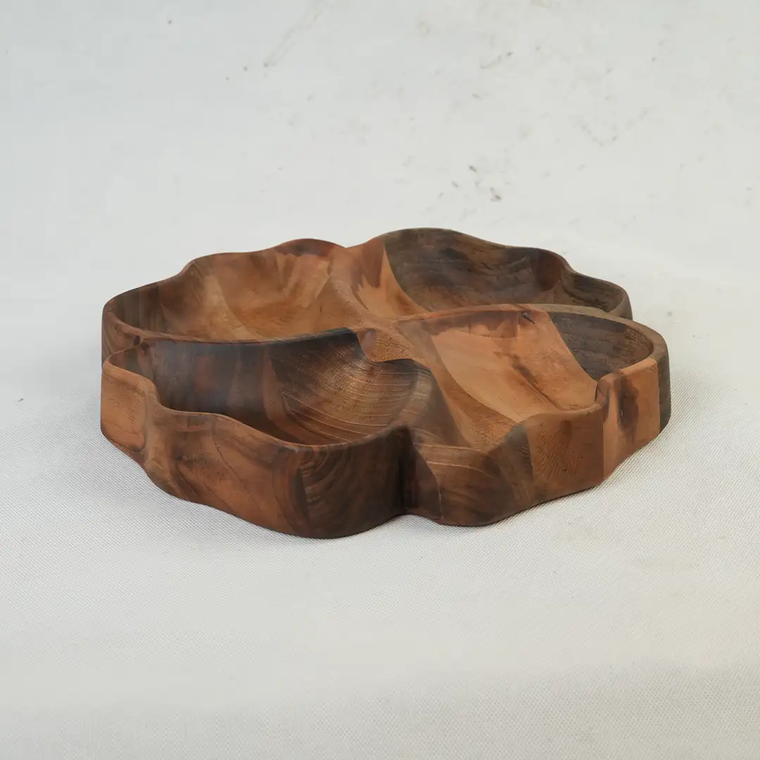 اردوخوری ۴ خانه طرح گلبرگ چوب گردو