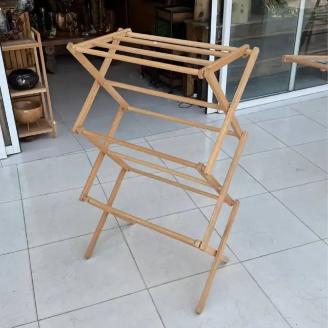 رخت‌آویز تمام چوب